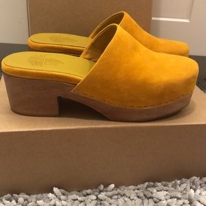 Charlotte Stone Martino Clogs in Ochre- NEW